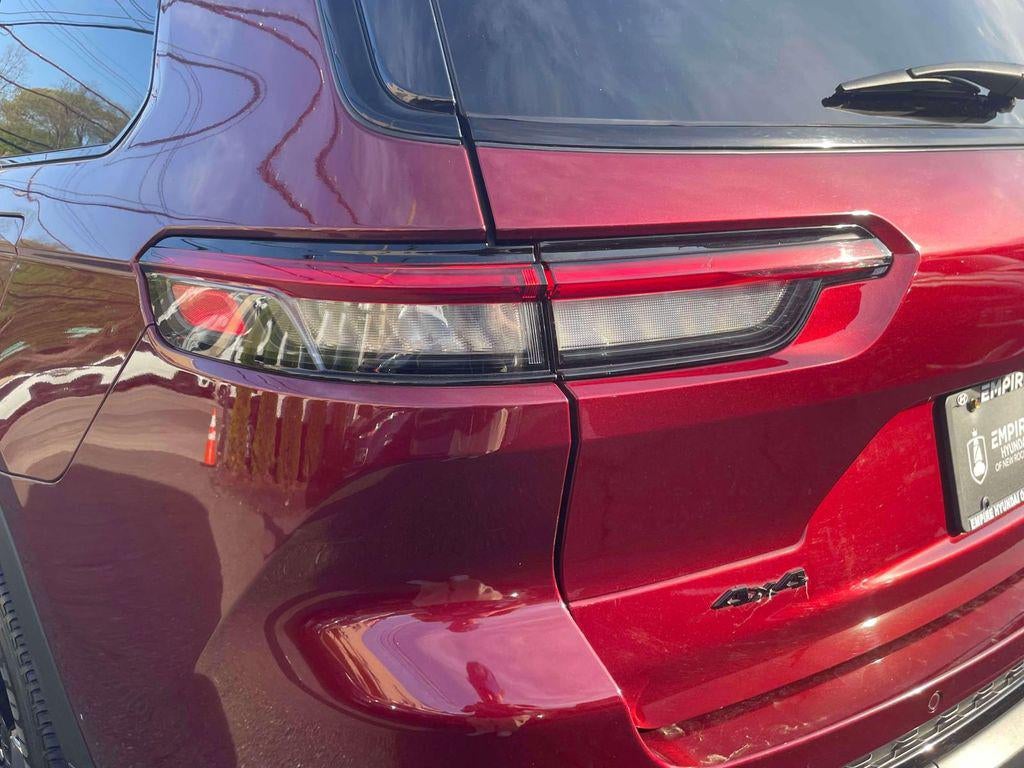 2023 Jeep Grand Cherokee L Altitude 4x4