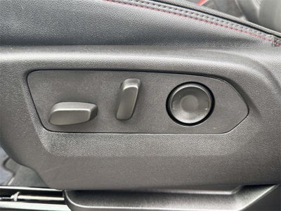 2025 Chevrolet Suburban 4WD RST