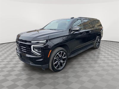 2025 Chevrolet Suburban 4WD RST