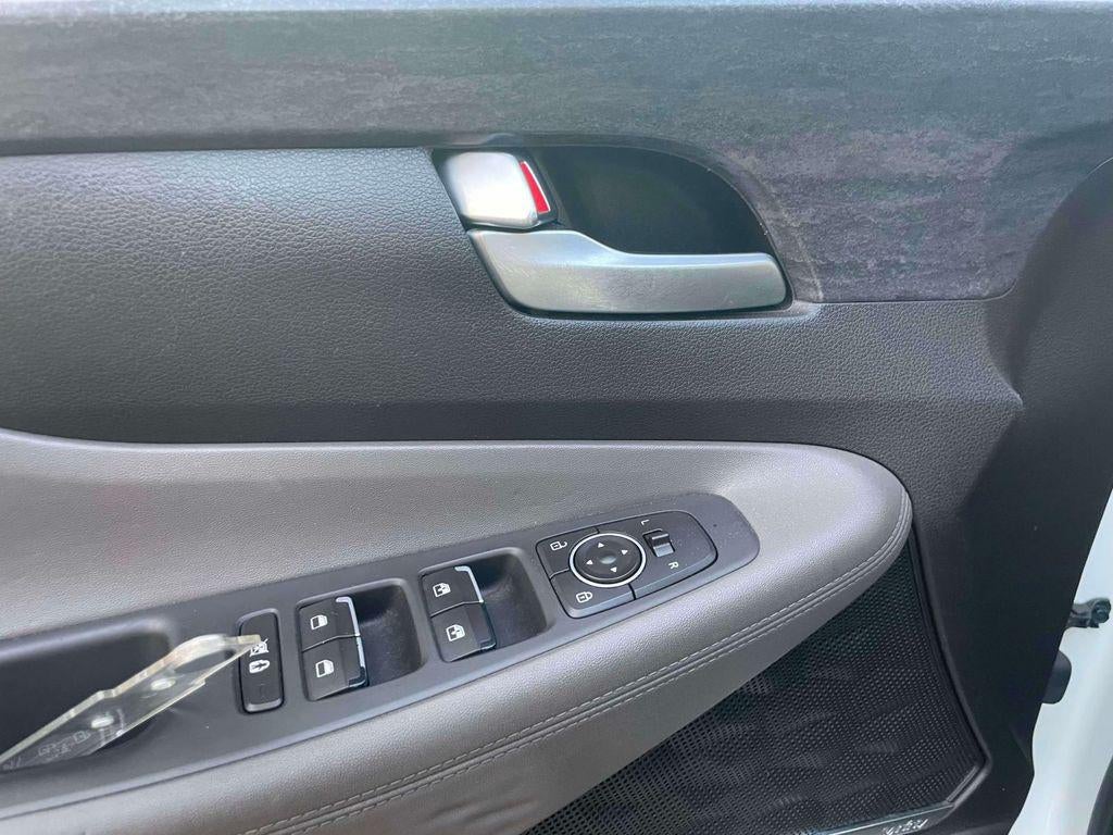 2019 Hyundai Santa Fe SEL Plus