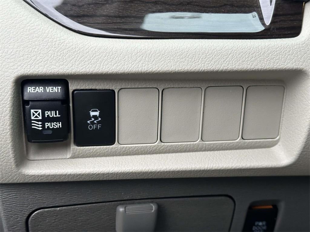 2019 Toyota Sienna XLE 7 Passenger