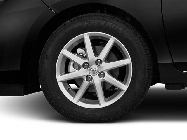 2013 Toyota Prius c Two