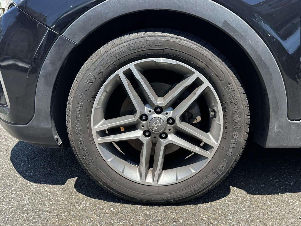 2018 Hyundai Santa Fe SE Ultimate
