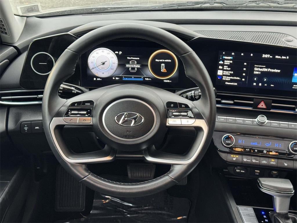 2023 Hyundai Elantra Limited