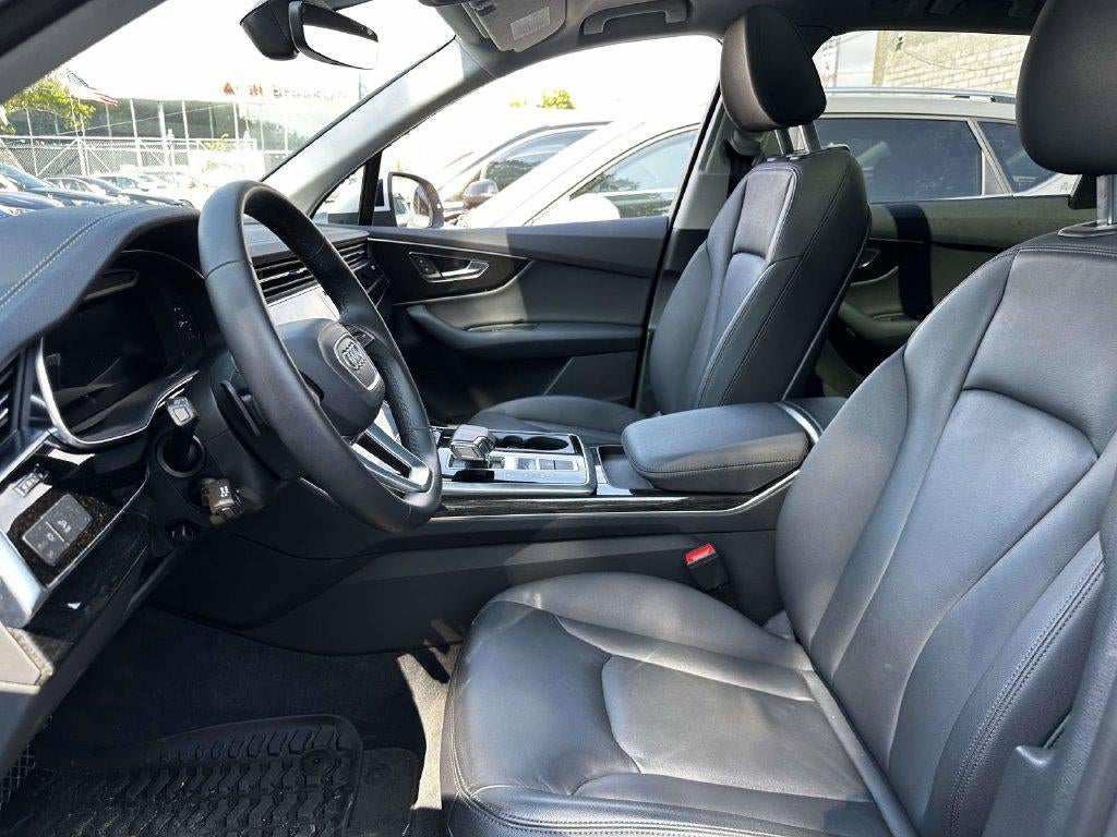 2023 Audi Q7 Premium 55 TFSI quattro Tiptronic