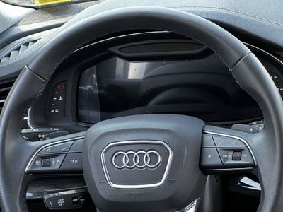 2023 Audi Q7 Premium 55 TFSI quattro Tiptronic