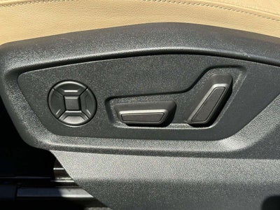 2023 Audi Q8 Premium Plus 55 TFSI quattro Tiptronic