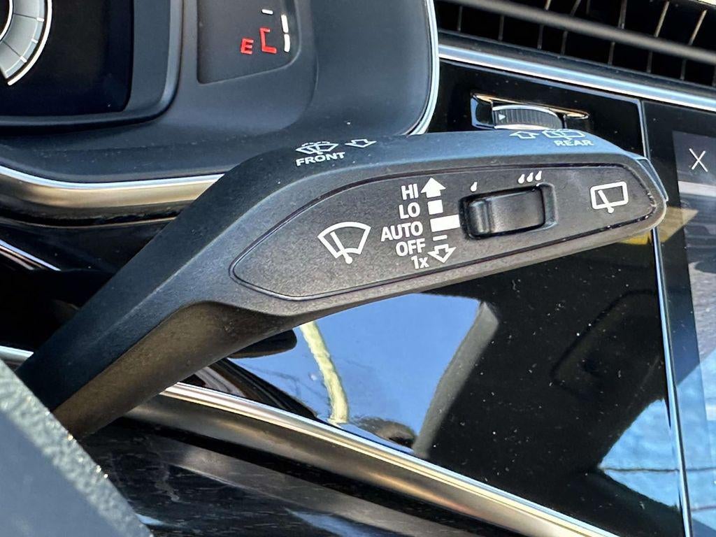 2023 Audi Q8 Premium Plus 55 TFSI quattro Tiptronic