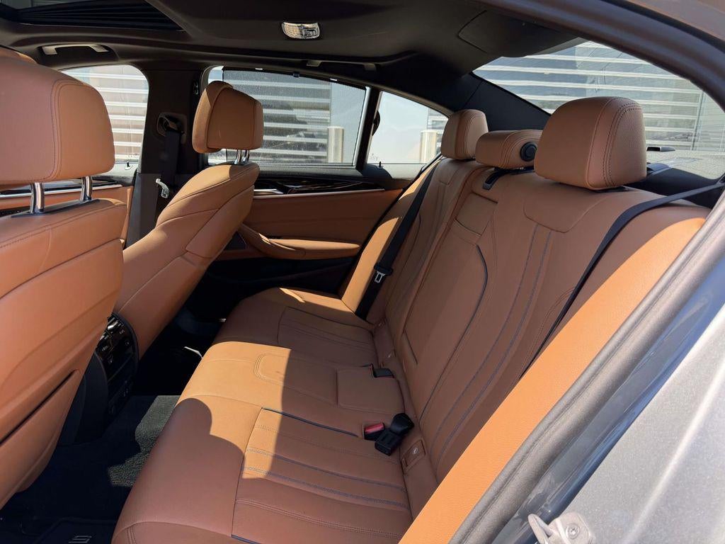 2023 BMW M550 i xDrive
