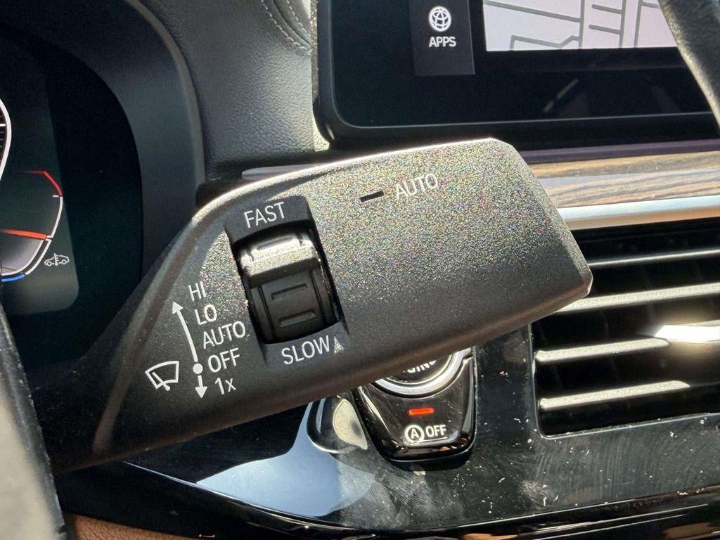 2023 BMW M550 i xDrive