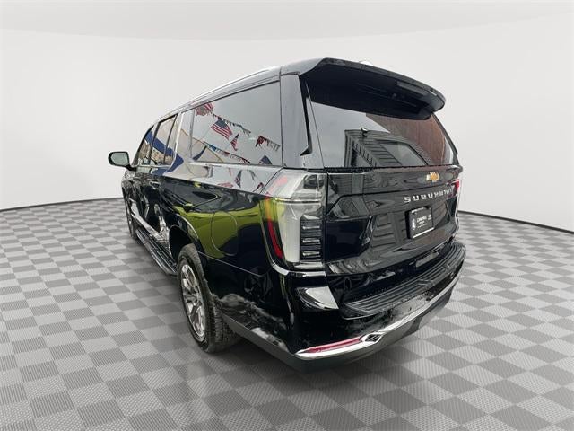2025 Chevrolet Suburban LT