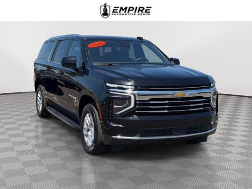 2025 Chevrolet Suburban LT