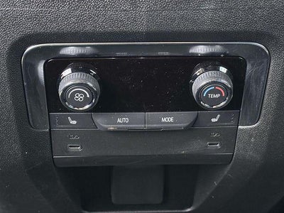 2025 Chevrolet Suburban 4WD LT