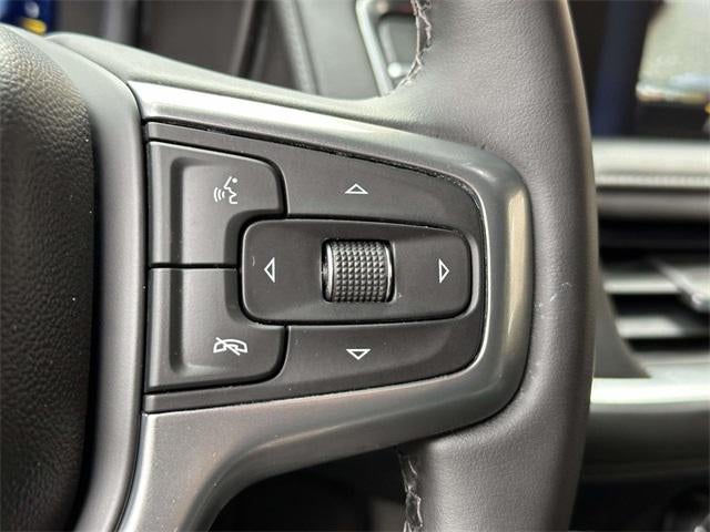 2023 Chevrolet Suburban 4WD LT