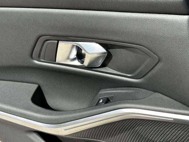 2025 BMW 330i 330i xDrive