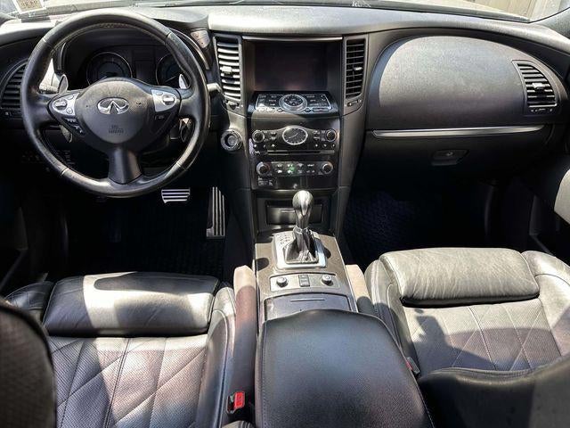 2017 INFINITI QX70 Base