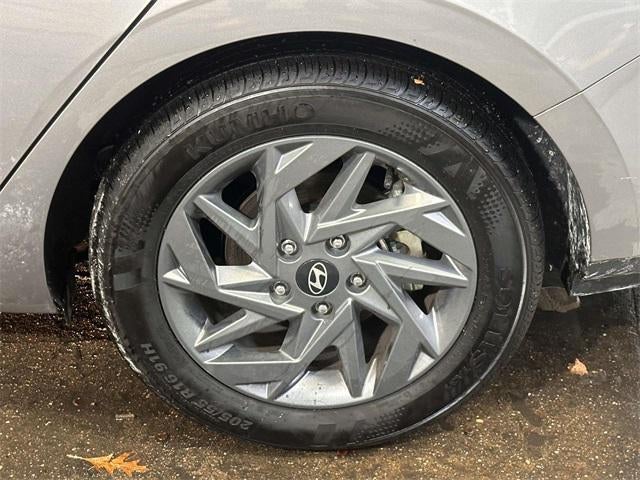 2024 Hyundai Elantra Hybrid Blue