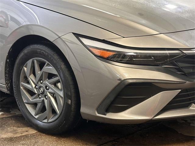 2024 Hyundai Elantra Hybrid Blue