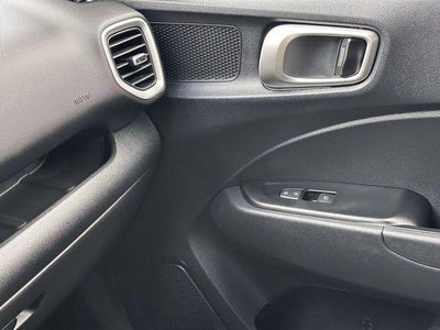 2023 Hyundai Venue SE