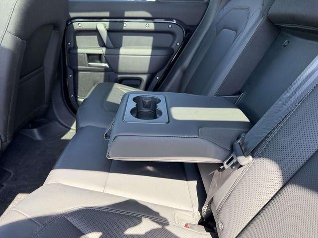2025 Land Rover Defender 110 S