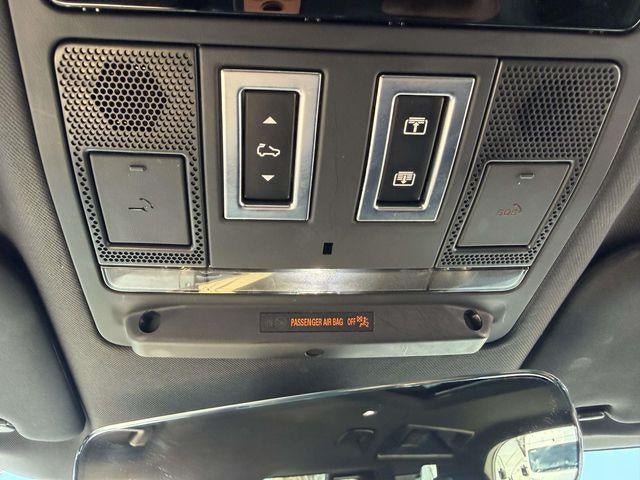 2025 Land Rover Defender 110 S
