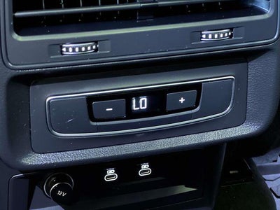 2022 Audi Q7 Premium Plus