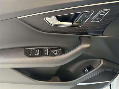 2022 Audi Q7 Premium Plus