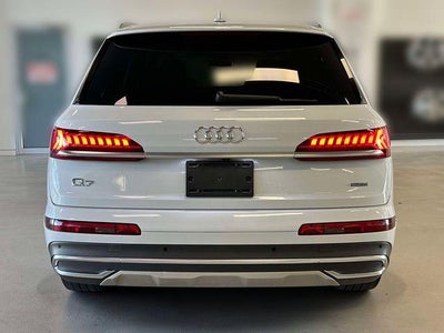 2022 Audi Q7 Premium Plus