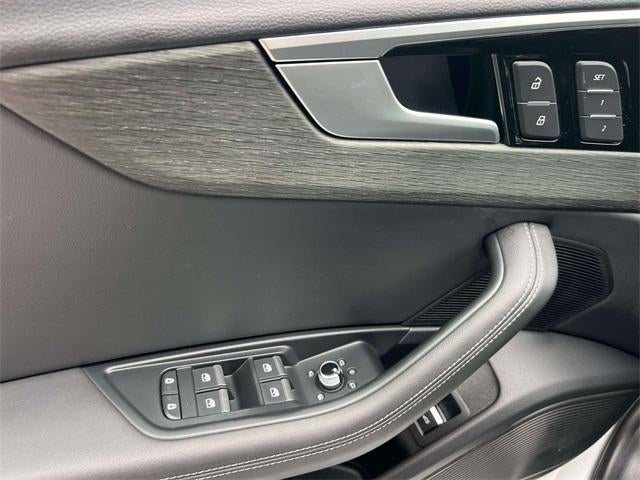 2024 Audi A4 Premium Plus 45 TFSI S line quattro S tronic