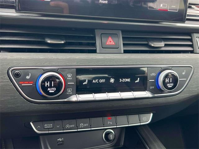 2024 Audi A4 Premium Plus 45 TFSI S line quattro S tronic