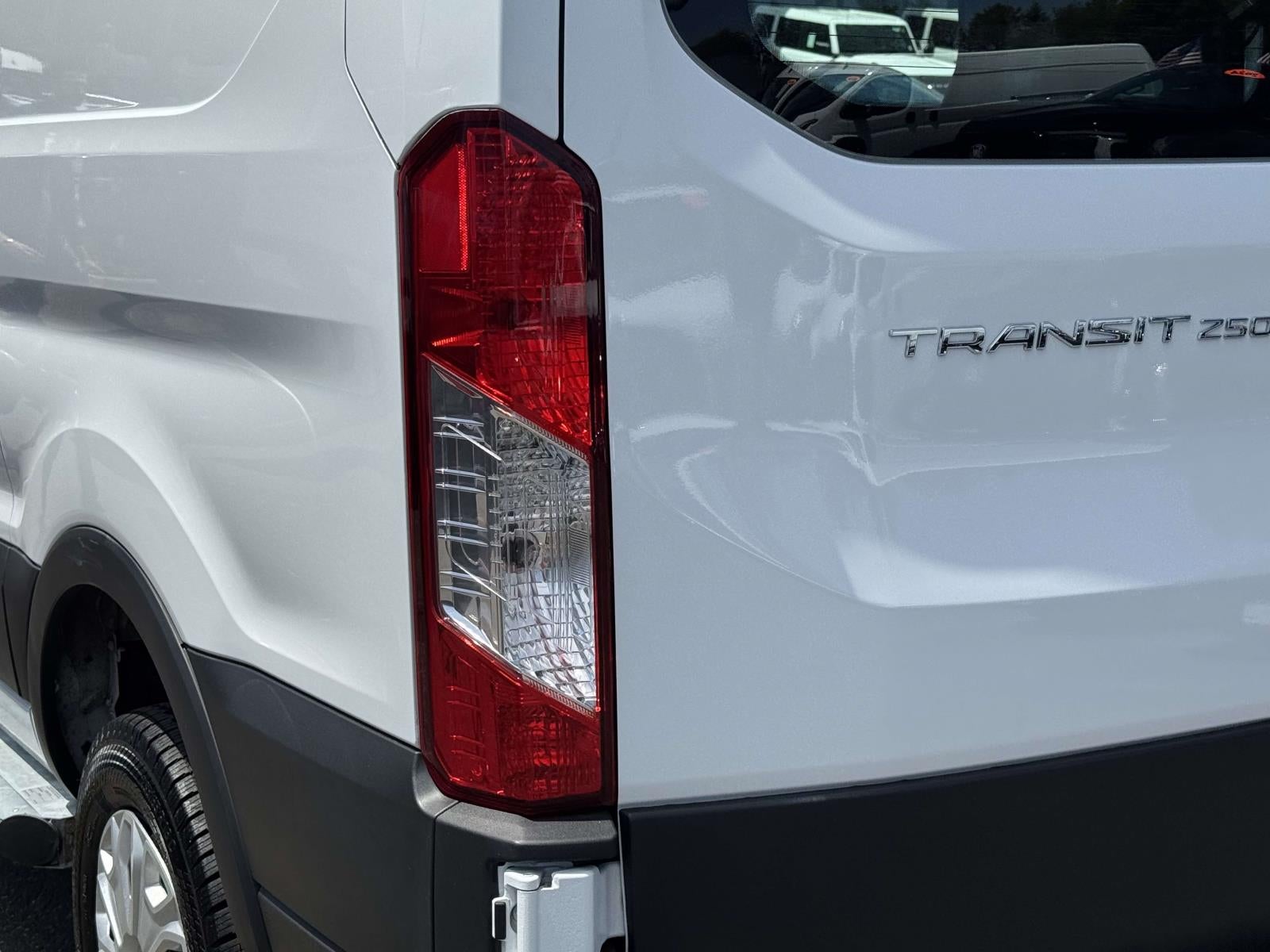 2025 Ford Transit-250 Cargo Van Base