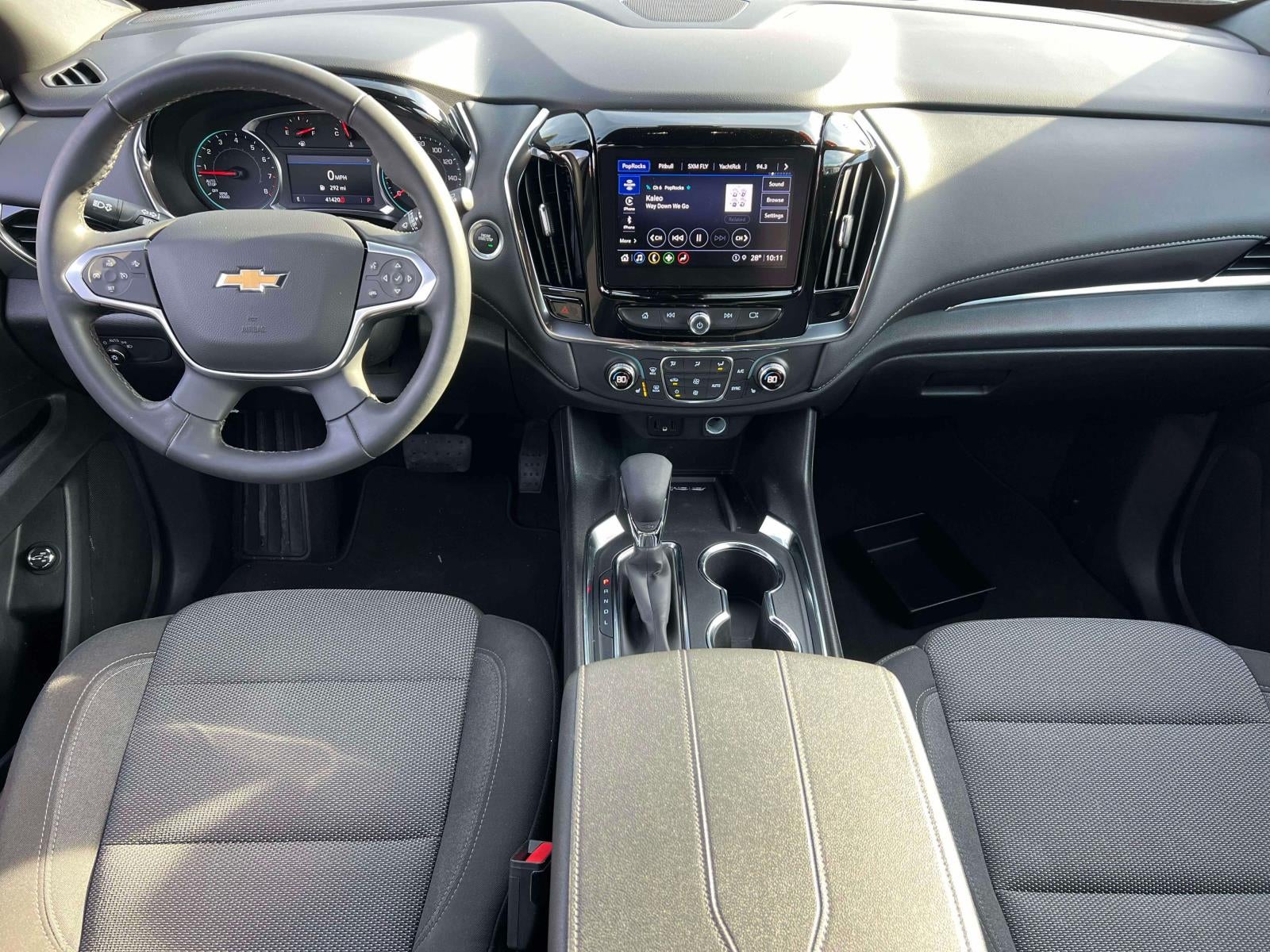 2023 Chevrolet Traverse FWD LT Cloth