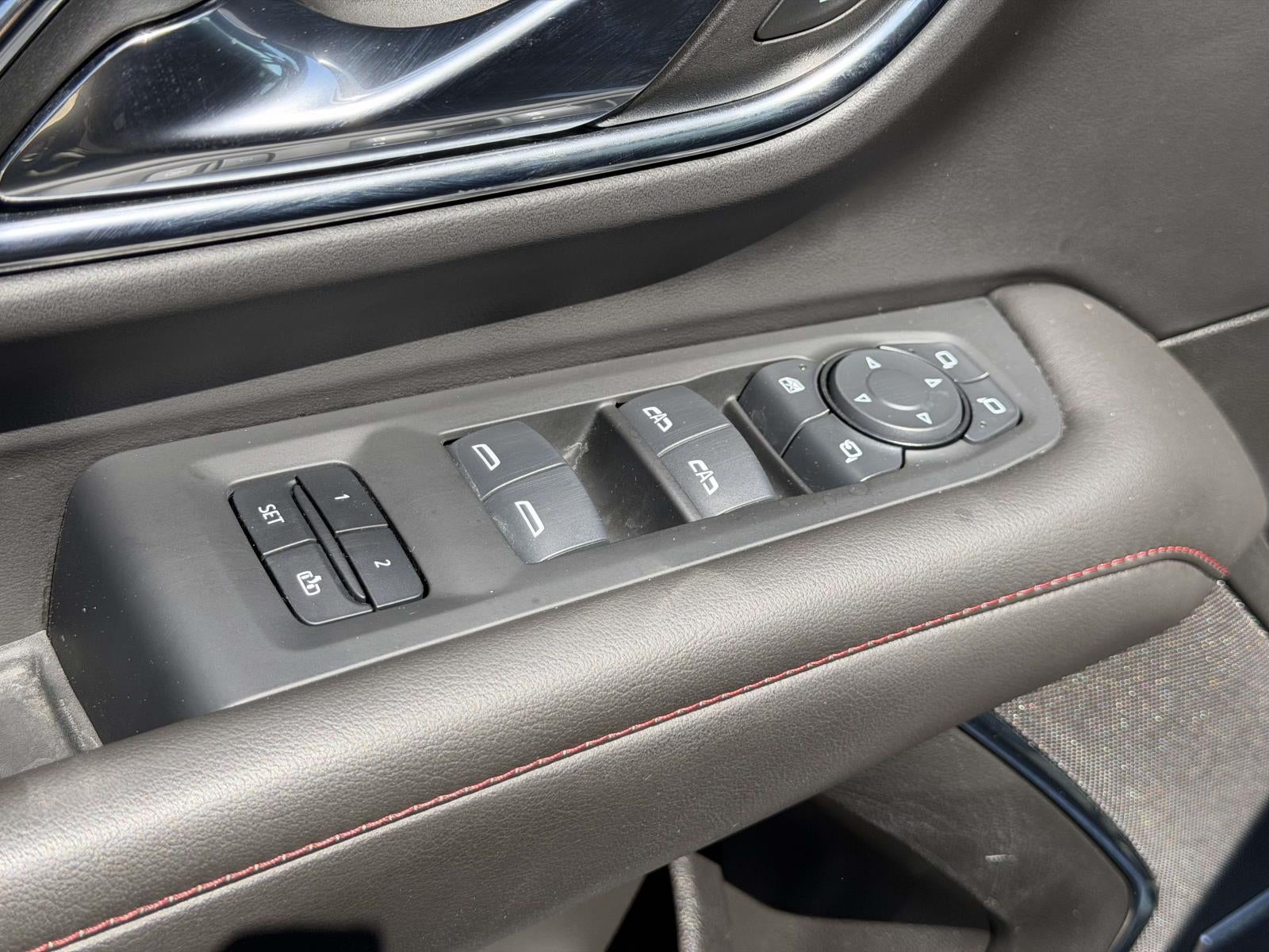 2024 Chevrolet Suburban 4WD RST