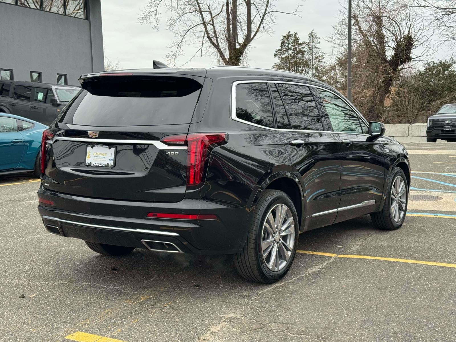 2023 Cadillac XT6 AWD Premium Luxury