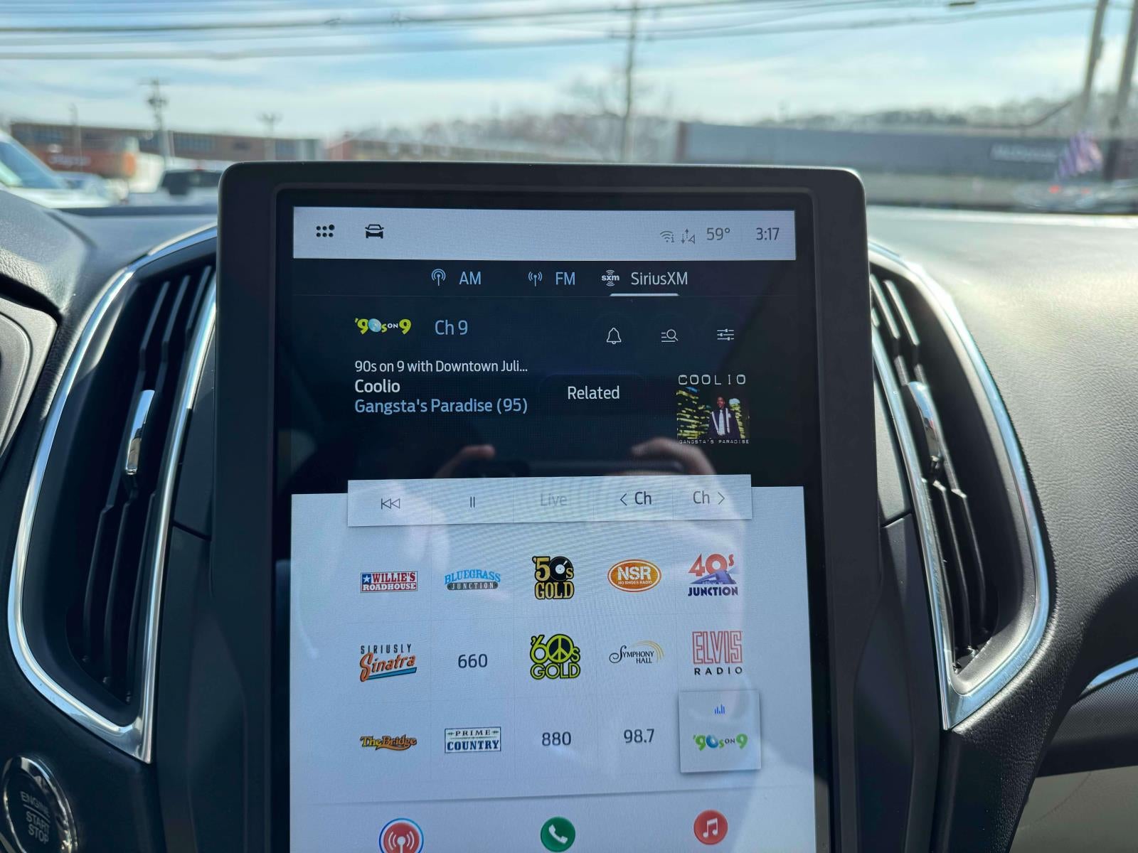 2022 Ford Edge Titanium