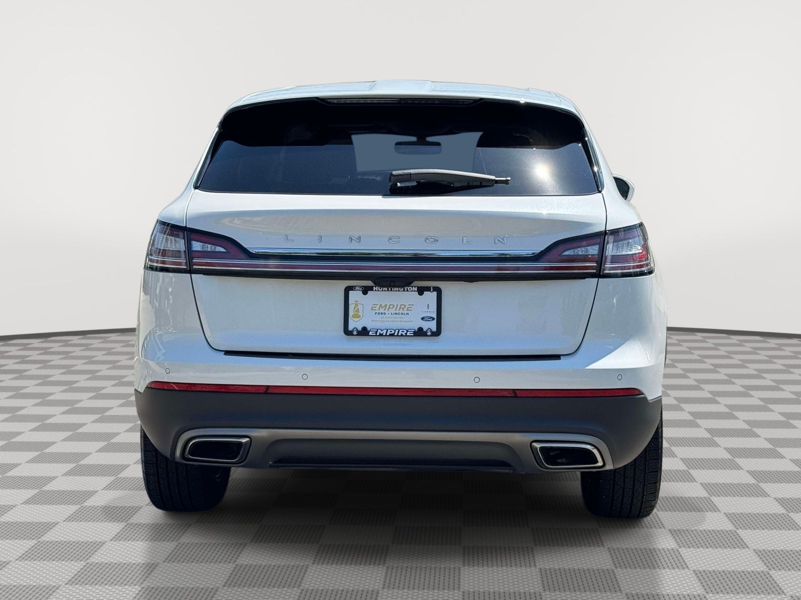 2022 Lincoln Nautilus Standard
