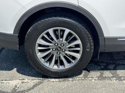 2022 Lincoln Nautilus Standard