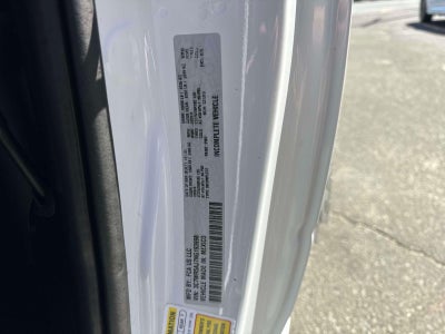 2022 RAM 2500 Tradesman Regular Cab 4x4 8 Box