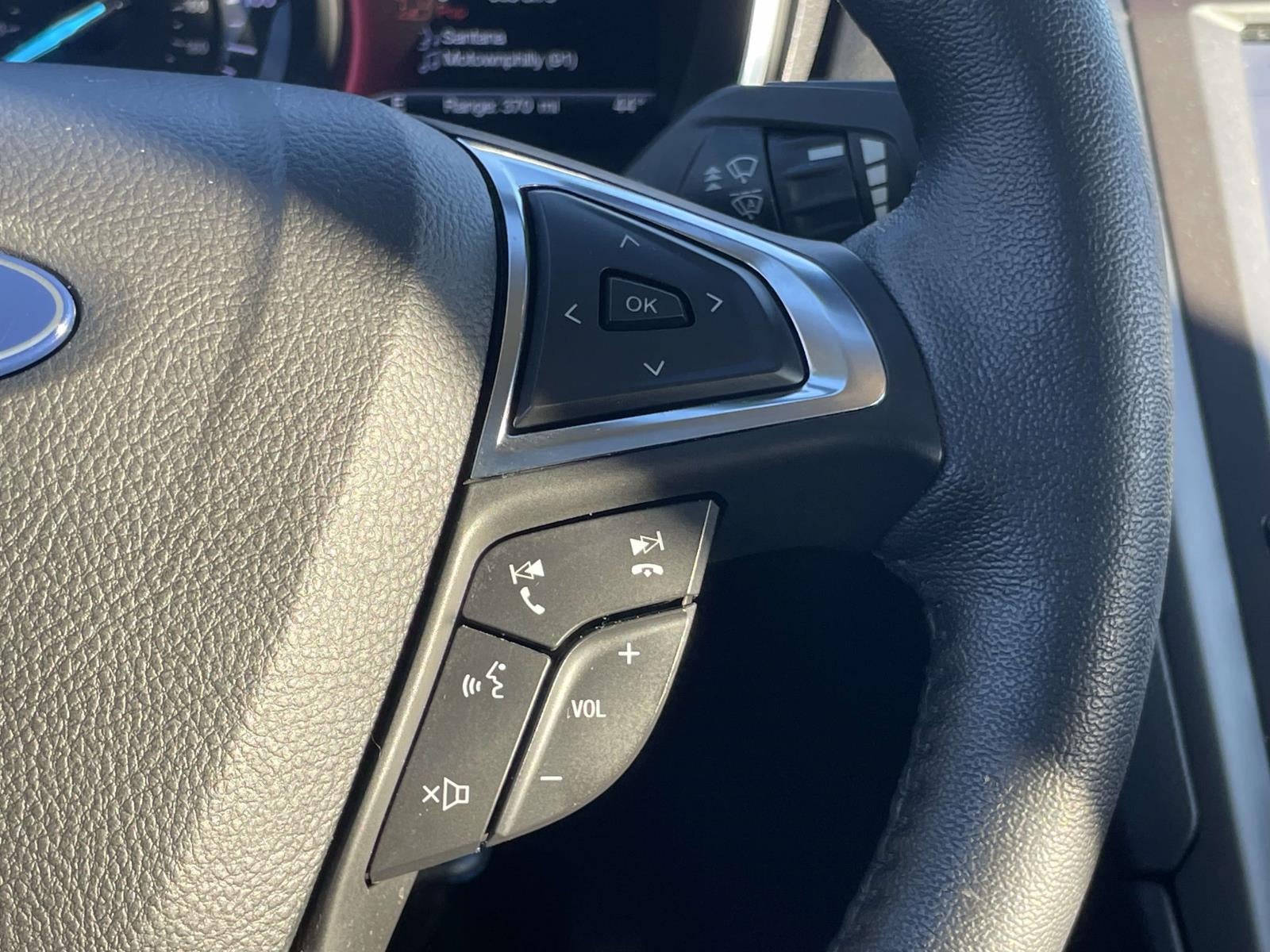 2020 Ford Fusion Plug-In Hybrid Titanium