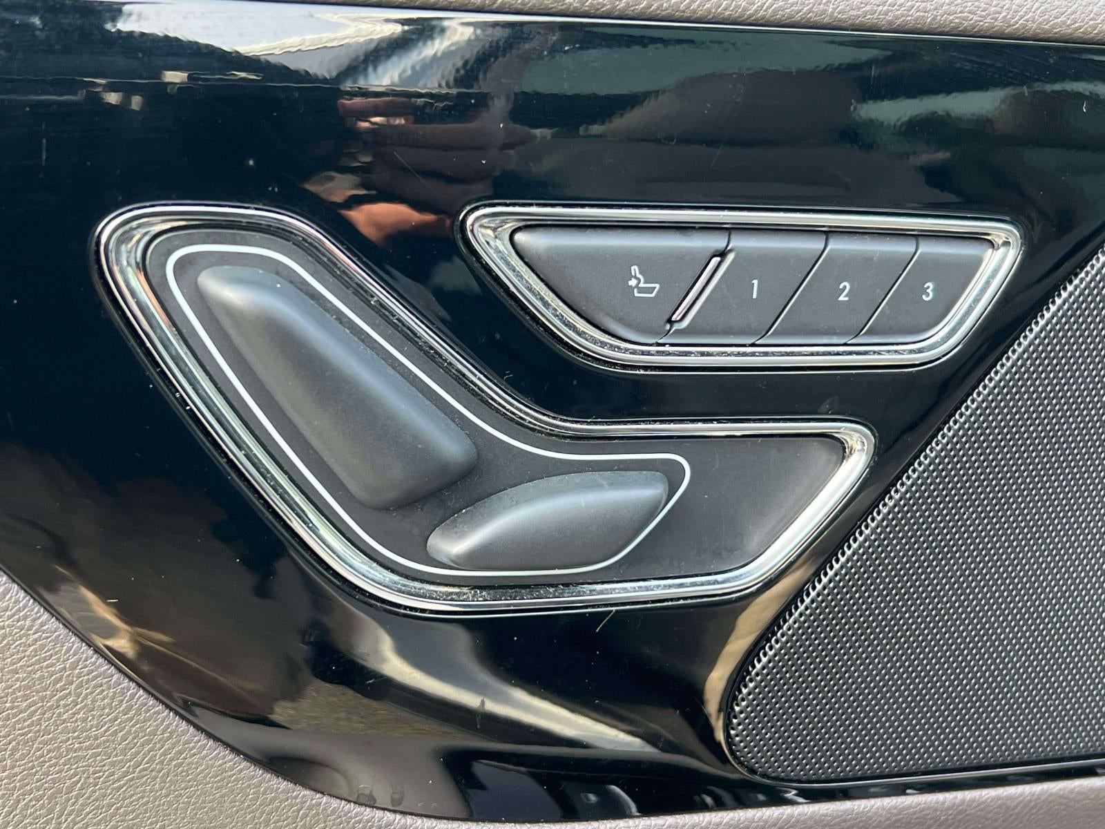 2023 Lincoln Aviator Standard