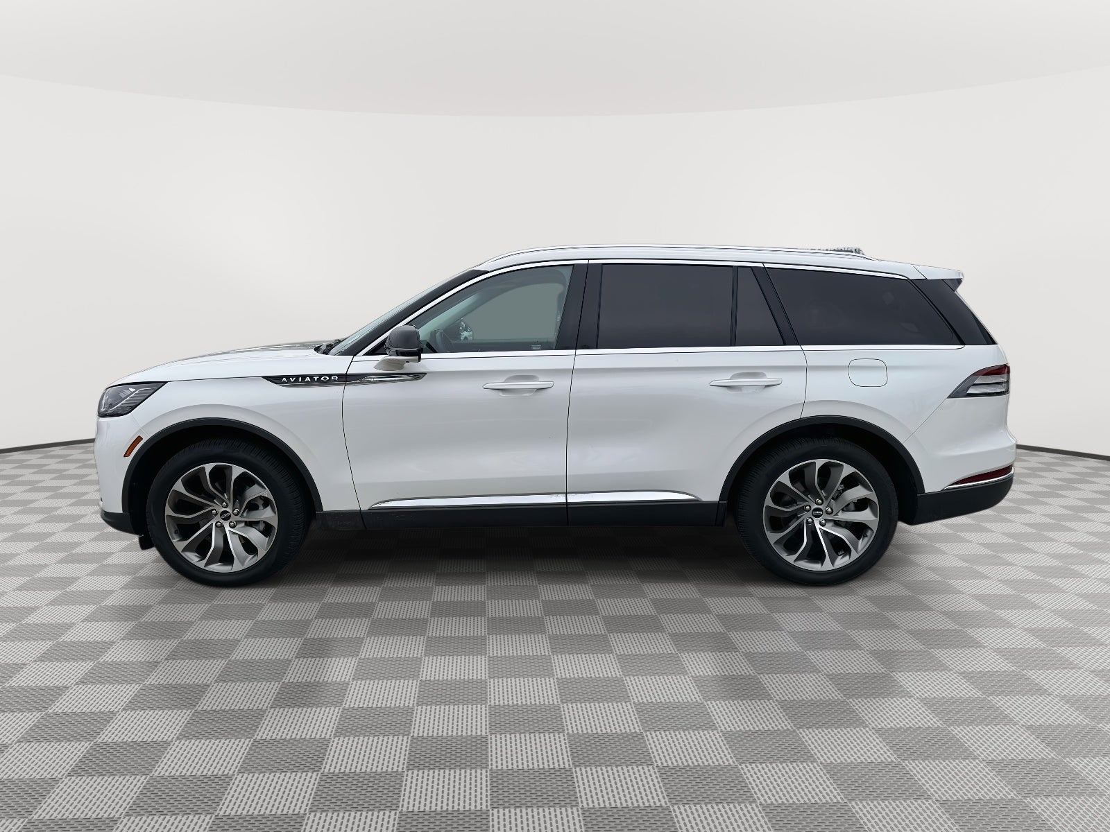 2025 Lincoln Aviator Premiere