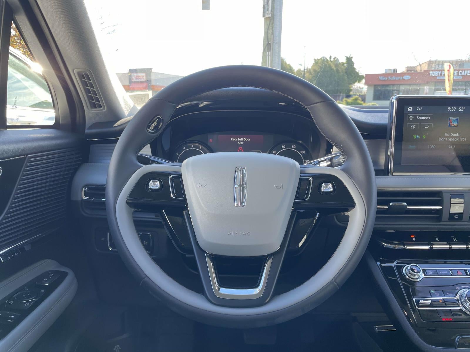 2022 Lincoln Corsair Standard