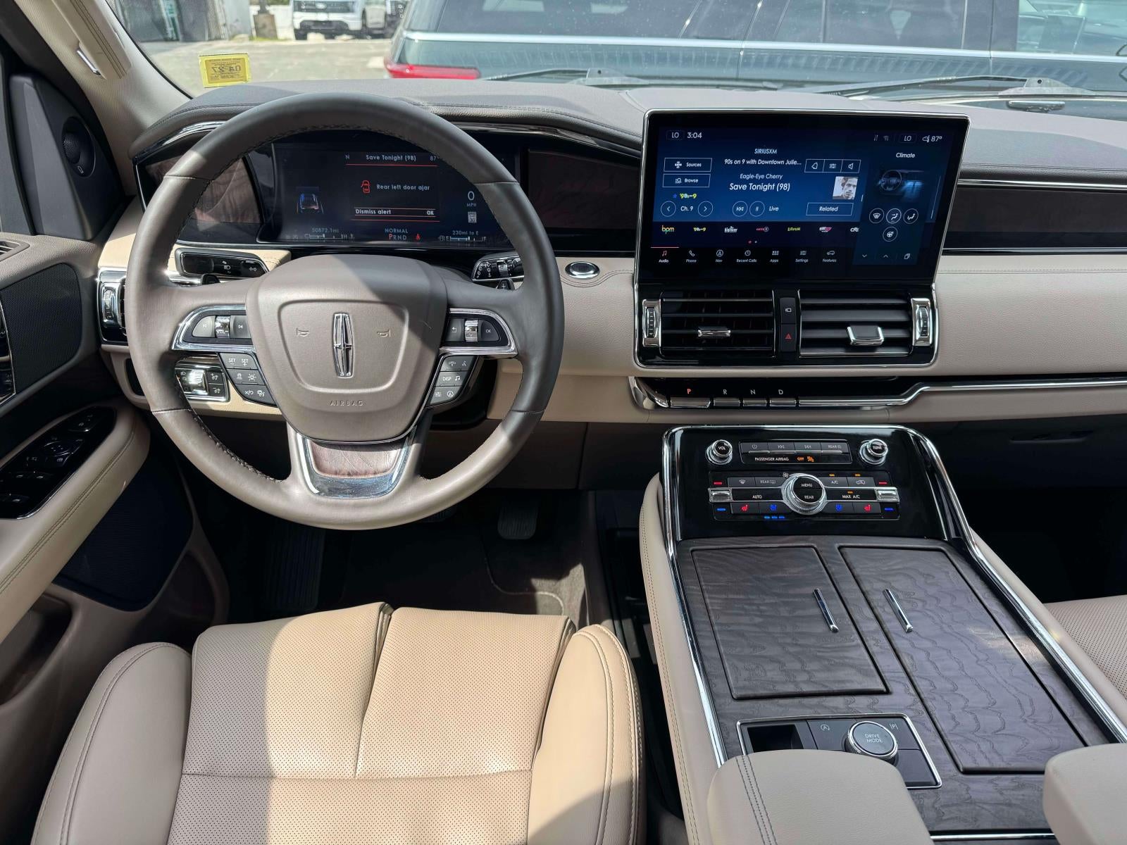 2022 Lincoln Navigator Standard