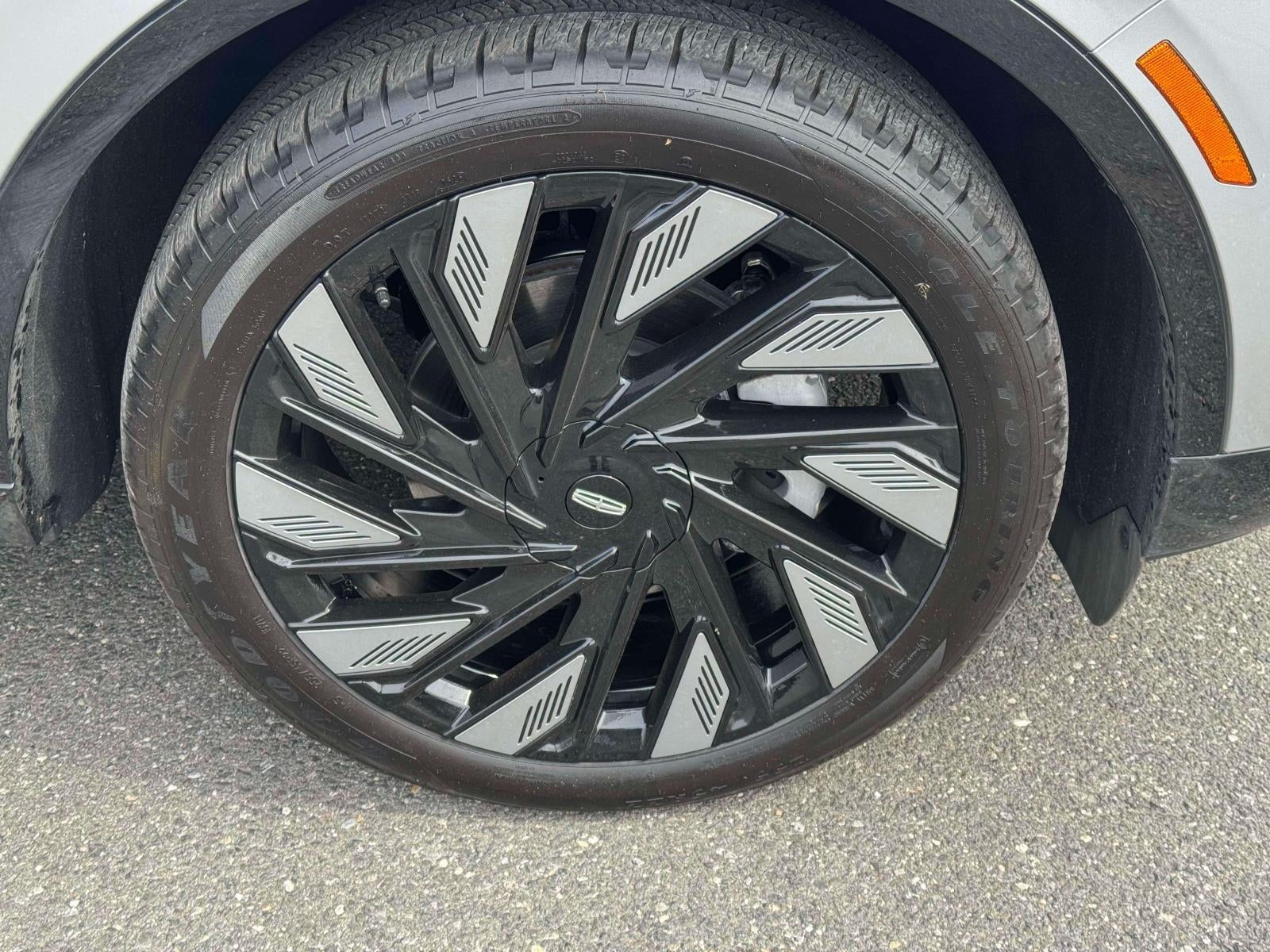 2025 Lincoln Nautilus Reserve