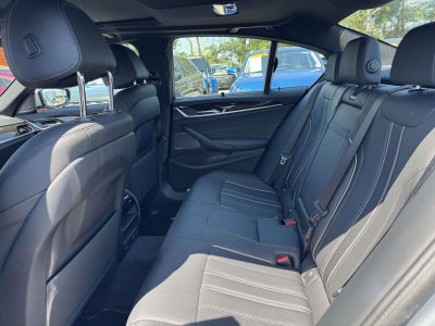 2023 BMW 530 i xDrive