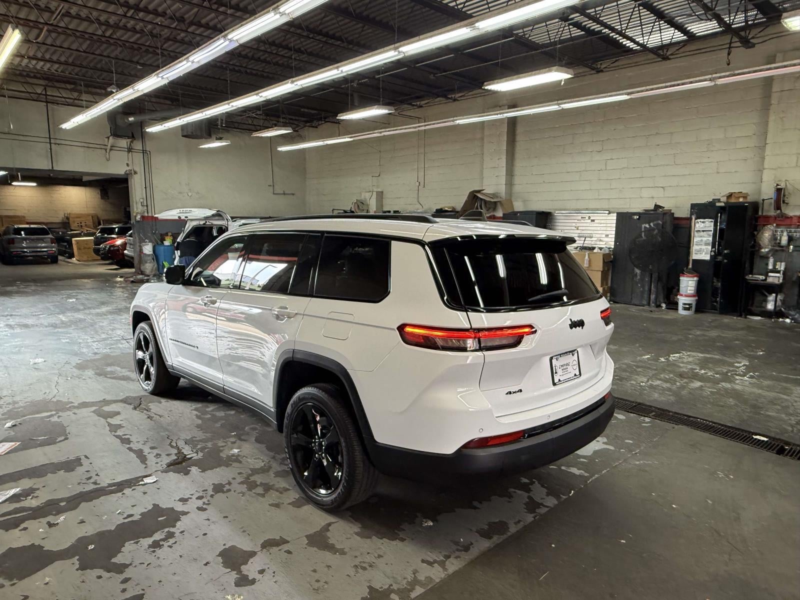 2023 Jeep Grand Cherokee L Altitude