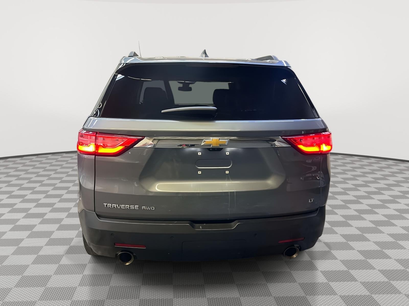 2021 Chevrolet Traverse AWD LT Leather
