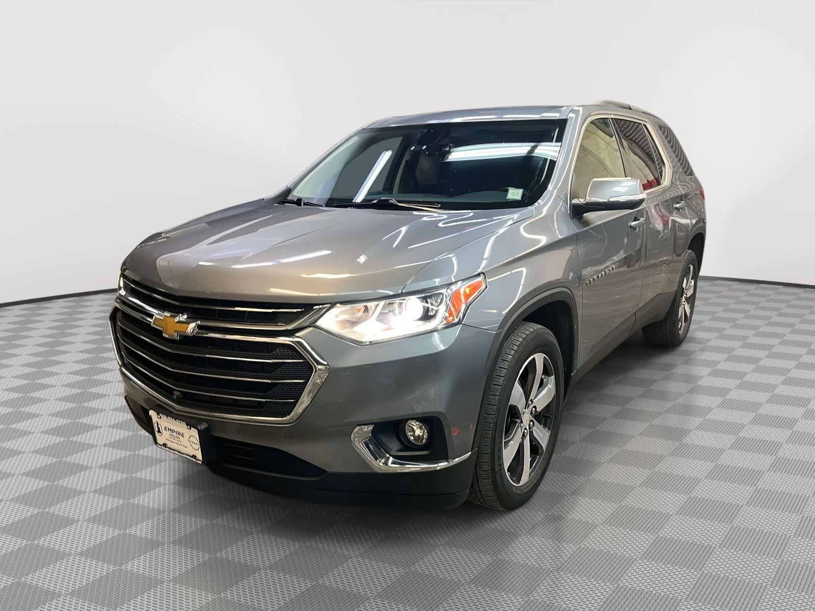 2021 Chevrolet Traverse AWD LT Leather