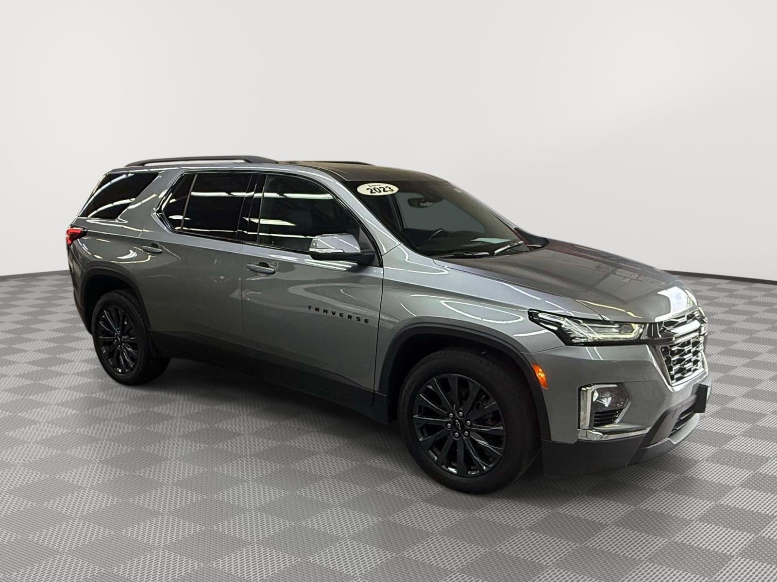 2023 Chevrolet Traverse AWD RS