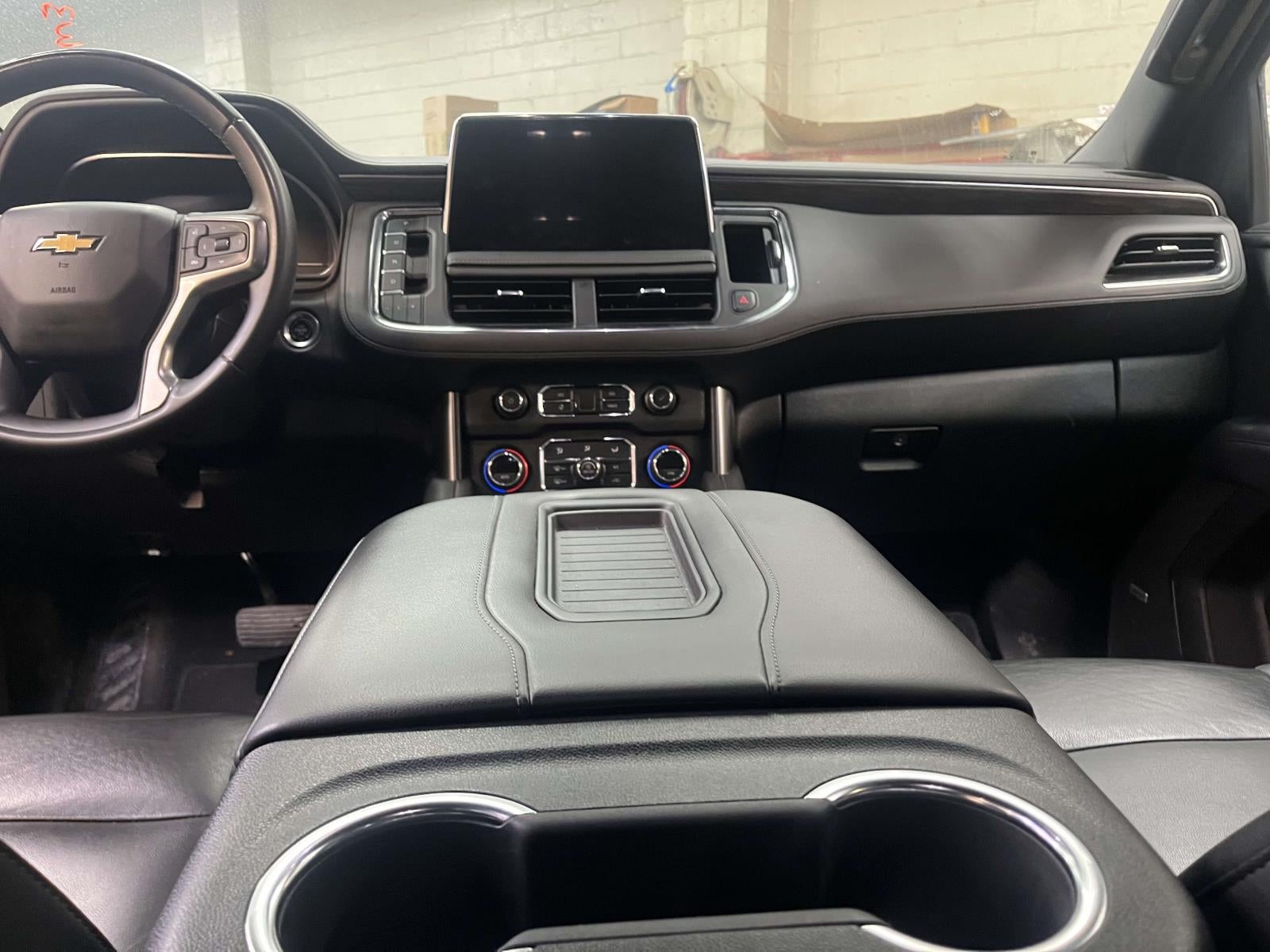 2024 Chevrolet Suburban 4WD LT